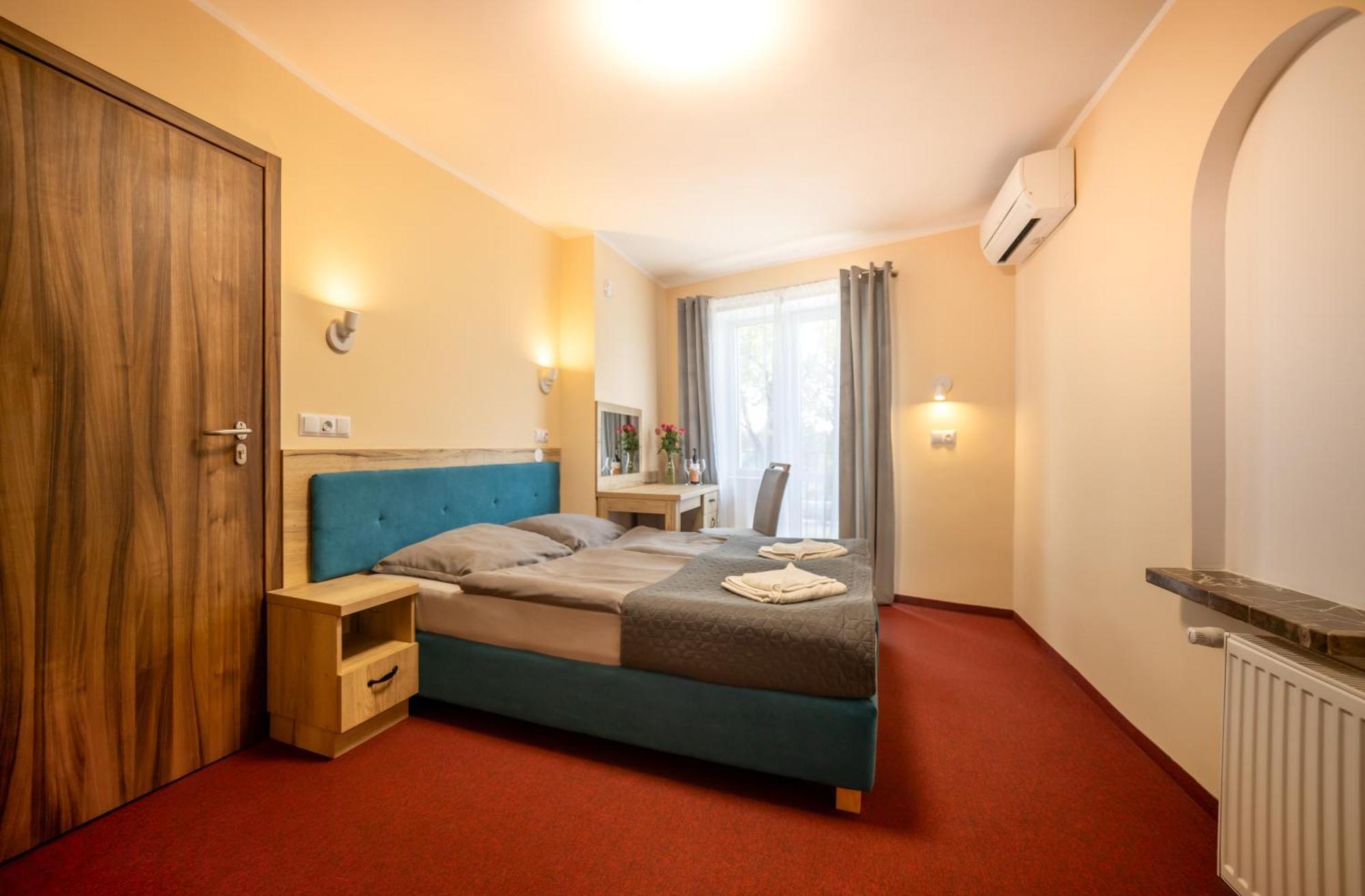 Bed and Breakfast Zlote Pioro Nisko Экстерьер фото